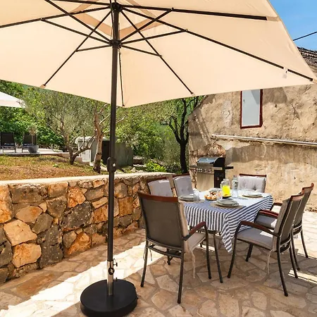 Cozy Home In Podosoje Σπίτι διακοπών *